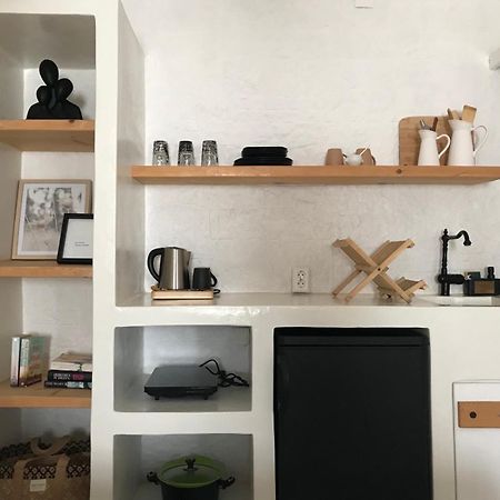 Morpheus Rooms Kini Esterno foto