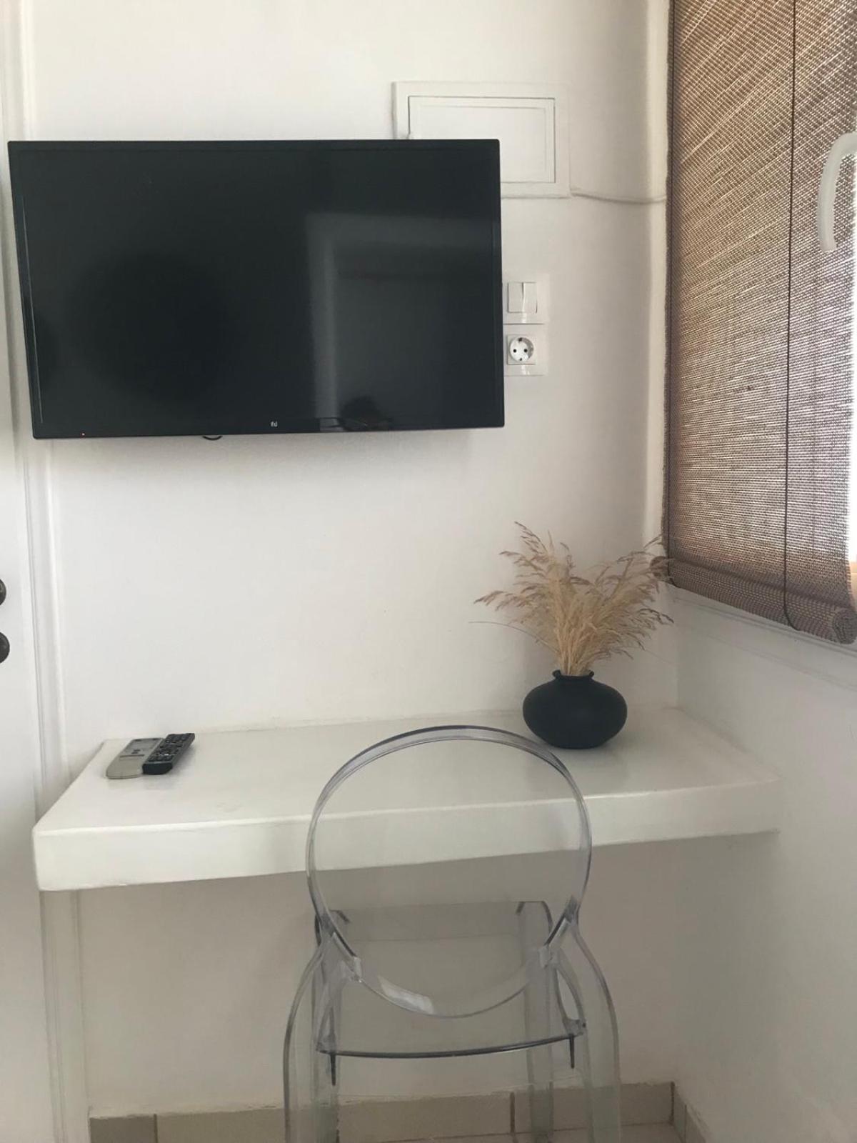 Morpheus Rooms Kini Esterno foto
