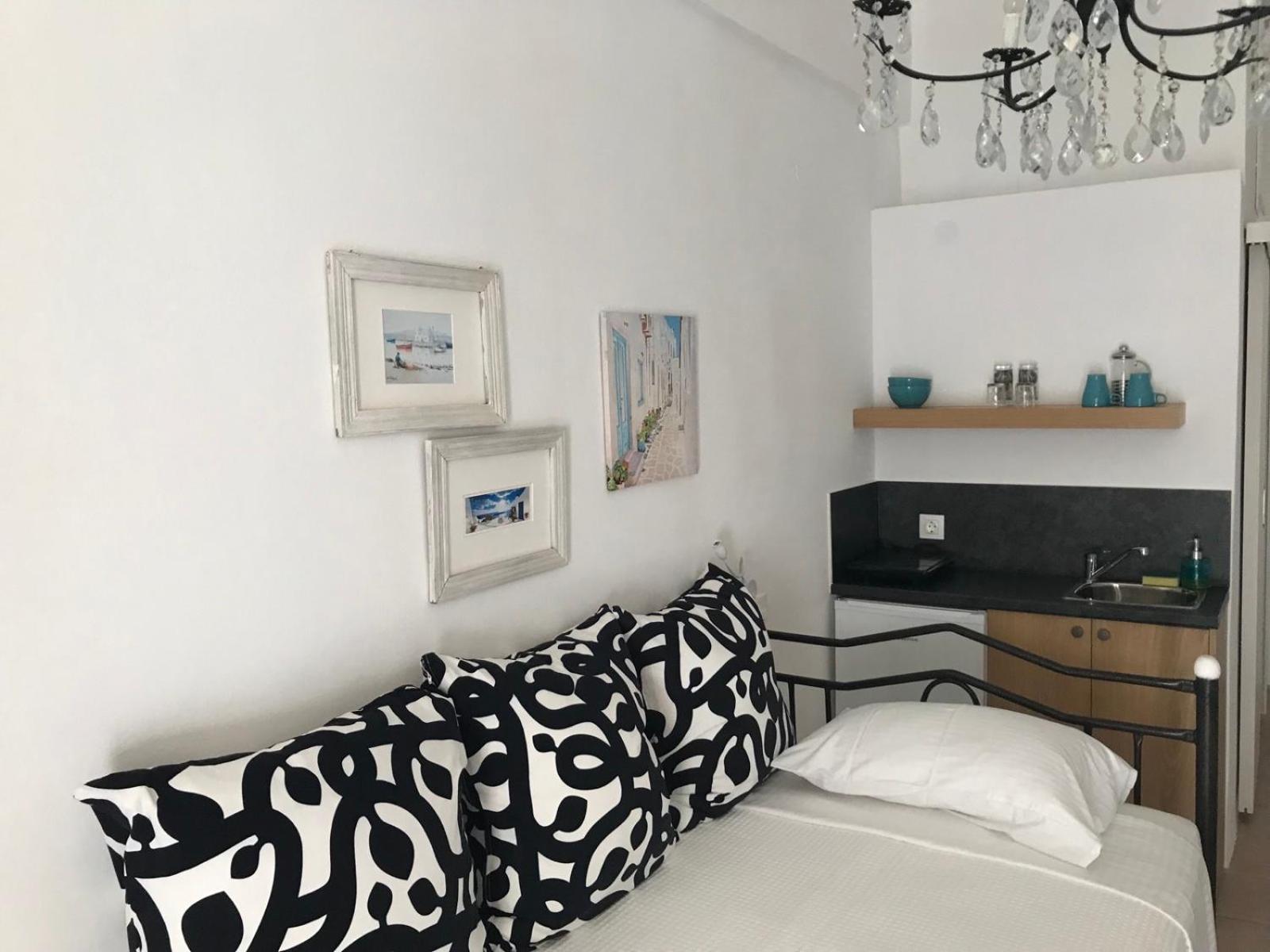 Morpheus Rooms Kini Esterno foto